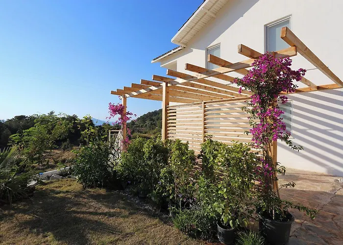 Tuz Bed & Breakfast 4*